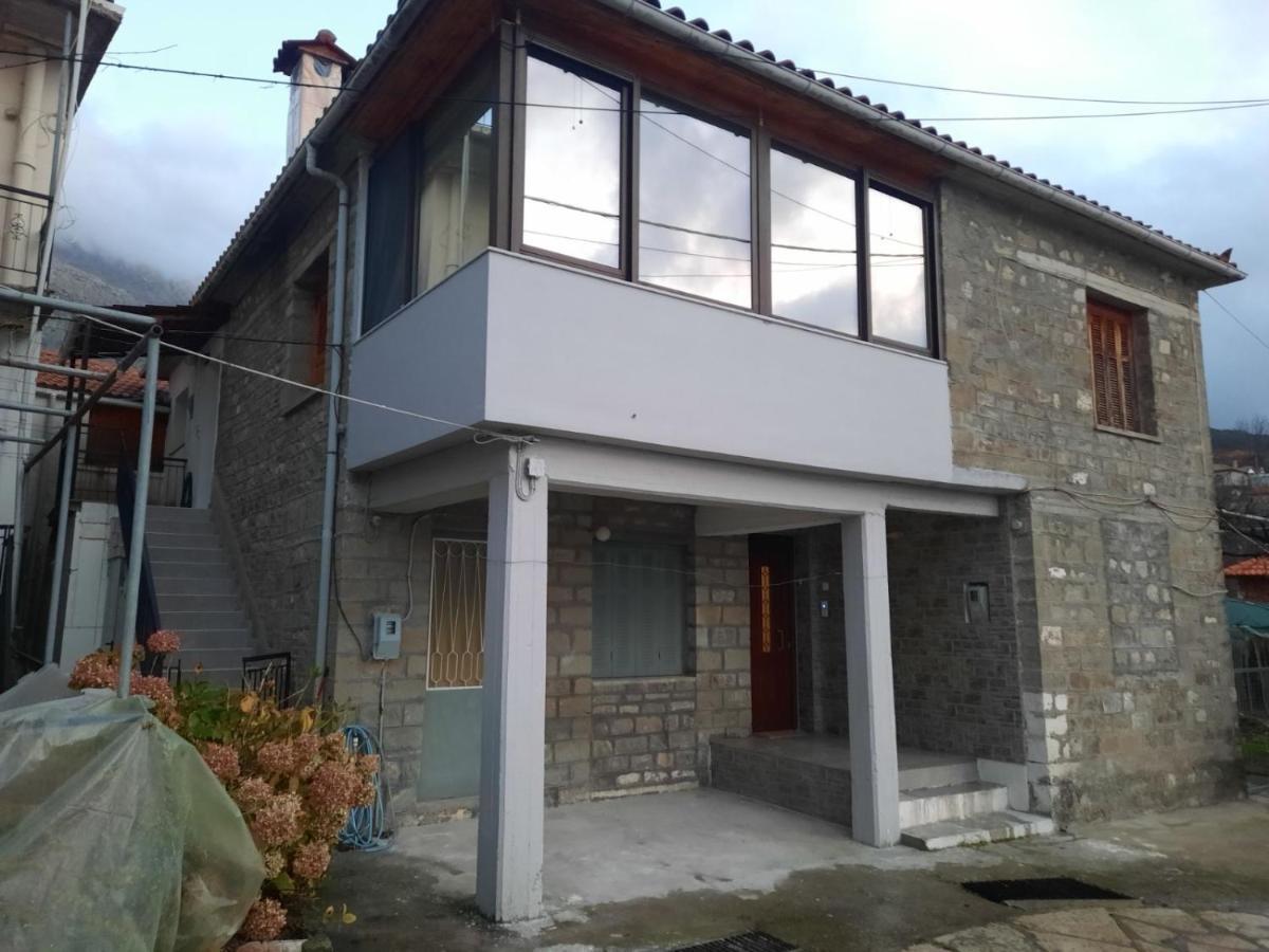 Christo'S Place Katarraktis Artas Esterno foto